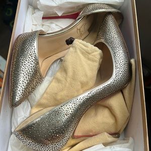 Galippump 100 speech is/glitter mini light hood/ivory